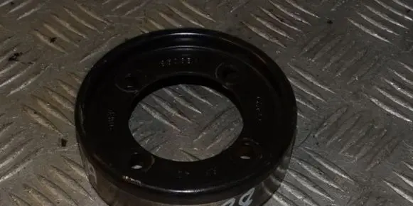 Ford Escort Water pump pulley 6C1Q-3A733-AA 1372740