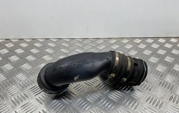 Mercedes-Benz CLC CL203 Intercooler hose/pipe A2710901837
