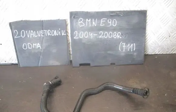 BMW 3 E90 E91 Breather hose/pipe 