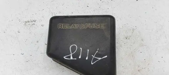 Toyota Avensis T220 Fuse box cover NOCODE