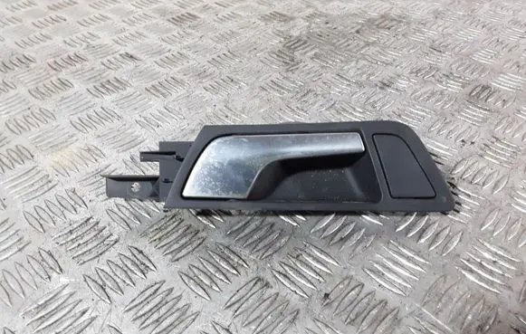 Audi Q5 SQ5 Rear door interior handle 8R0839020