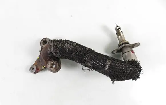 Renault Master III EGR valve line/pipe/hose 147130257R