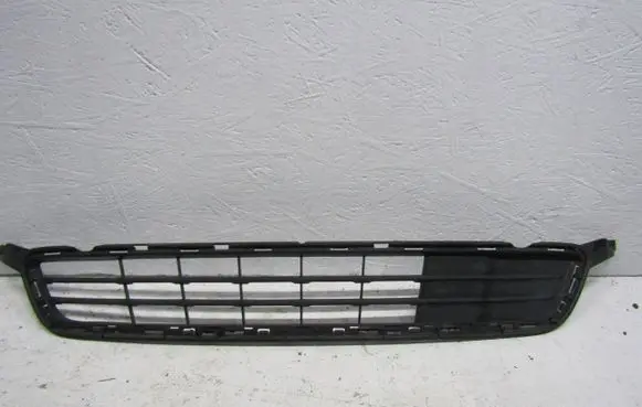 Ford S-MAX Front bumper upper radiator grill EM2B-17A754-AB EM2B-17K945-AB