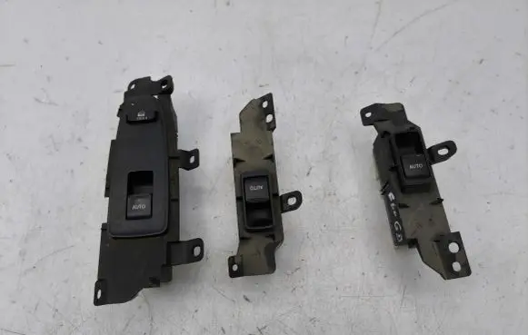 Lexus GS 300 350 430 450H Electric window control switch 8403030110