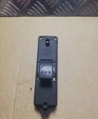Mazda 3 I Electric window control switch 03123100