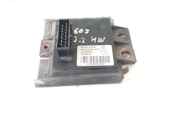 Peugeot 607 Ignition amplifier control unit 9641004580 7392750200016227