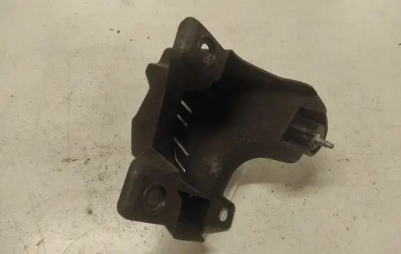 Citroen C4 I Bumper support mounting bracket corner 9652703580 02235S24