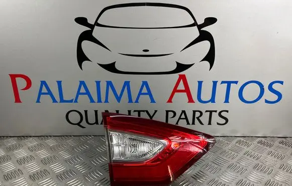 Ford Mondeo MK V Tailgate rear/tail lights CD391DLL
