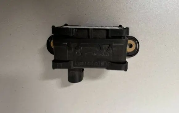 Volkswagen Touareg II ESP acceleration yaw rate sensor 7P0907652 HH71C09TSC 10170106593