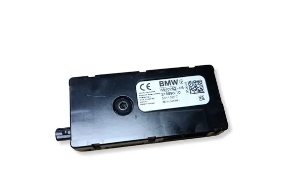 BMW X4 G02 Aerial antenna amplifier 6840262 65206840262 50110277