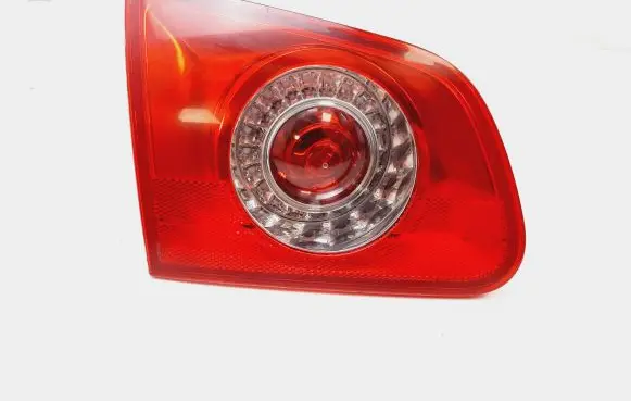 Volkswagen PASSAT B6 Tailgate rear/tail lights 3C9945093