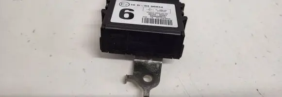 Toyota Avensis T270 Door central lock control unit/module 8974105091 S000048816 001593668