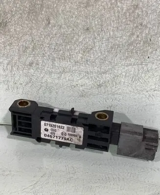 Jeep Grand Cherokee (WK) Airbag deployment crash/impact sensor 04671779AC 0719201622