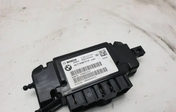 BMW 2 F22 F23 Airbag control unit/module 9348727 0285012514 31934872701Z
