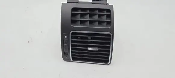 Volkswagen Touran II Cabin air duct channel 1TO819704E