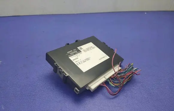 Toyota Camry Other control units/modules 89990-06012