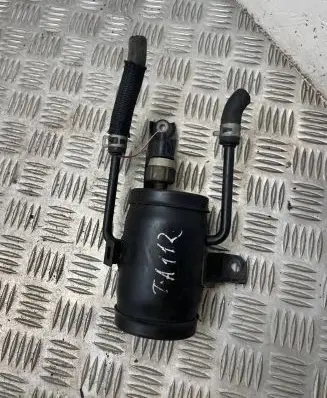Toyota Avensis T220 Fuel filter 