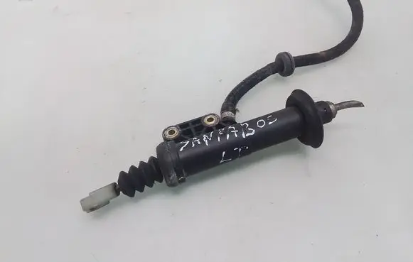 Volkswagen II LT Clutch slave cylinder 0002903212
