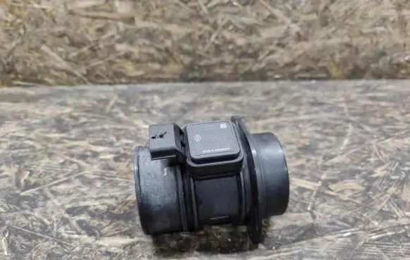 Nissan Tiida C11 Mass air flow meter 5WK97007 8200358901
