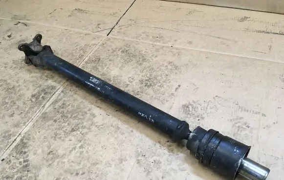 Mitsubishi Pajero Front prop shaft 