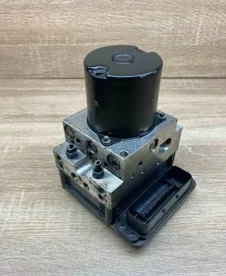 BMW 5 E60 E61 ABS Pump 6783360 0265250217