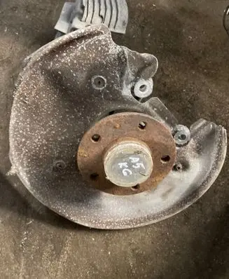 Audi A5 8T 8F Rear wheel hub spindle/knuckle 