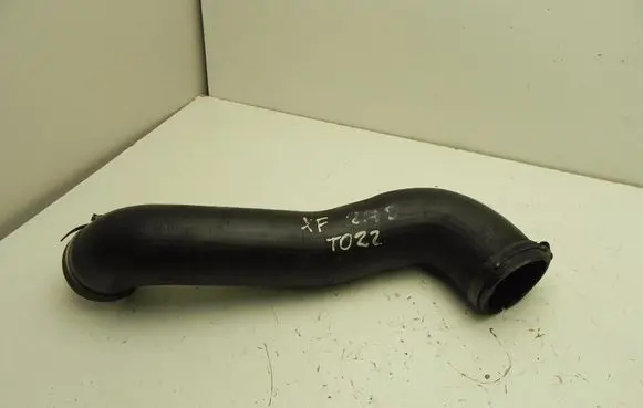 Jaguar XF Air intake hose/pipe 4R836F072AC VD8103