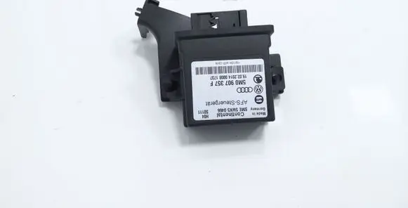 Volkswagen PASSAT B7 Light module LCM 5M0907357F