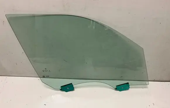 BMW XM Front door window glass four-door 9853612