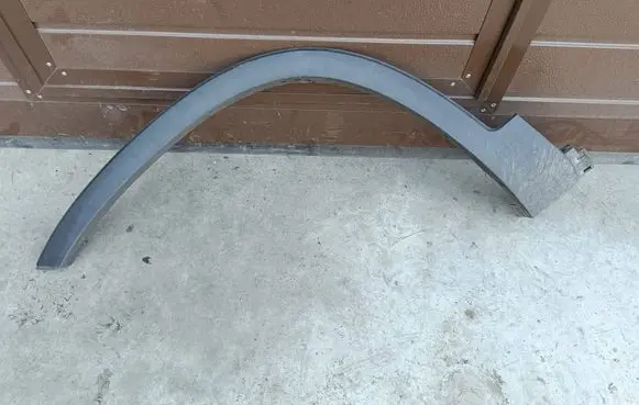 KIA Sorento Front arch trim 877132P010