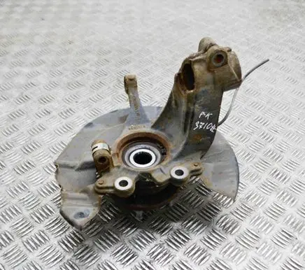 Ford Kuga II Front wheel hub C520FR