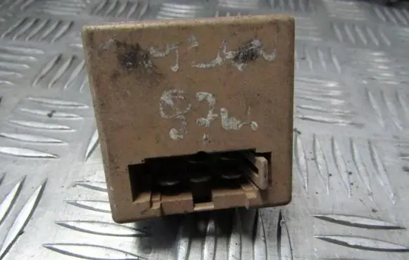 Mitsubishi Galant Other relay md346864 068000-5250