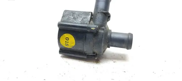 Audi A6 S6 C7 4G Webasto circulation pump for autonomous heater 5Q0965561B 704071160 T0620174