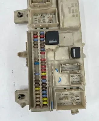 Volvo V50 Fuse module 31268178