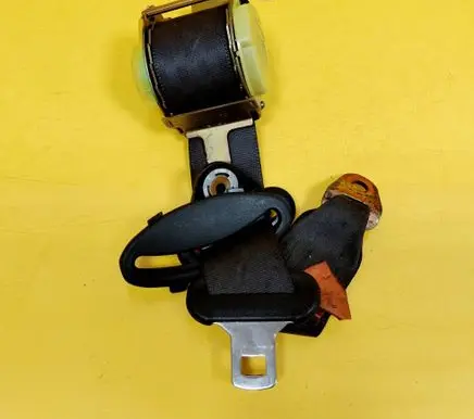 Suzuki Baleno EG Rear seatbelt 84968060GO