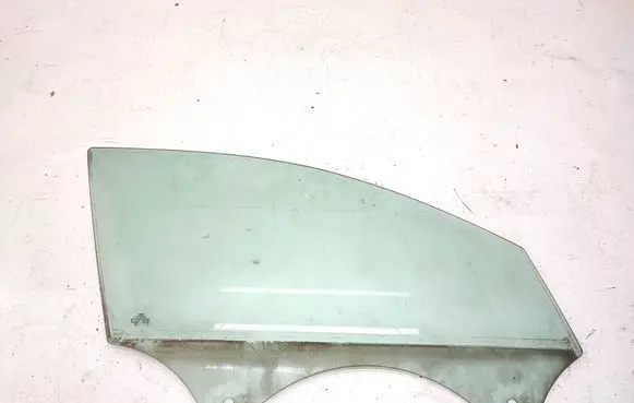 Audi A4 S4 B8 8K Front door window glass four-door 43r001582