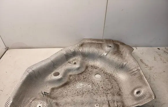 Toyota C-HR II Exhaust heat shield 