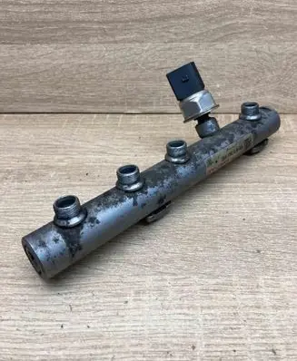 Audi A4 S4 B7 8E 8H Fuel main line pipe 059130089AA 059130758E