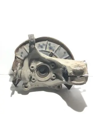 Volkswagen PASSAT B6 Front wheel hub