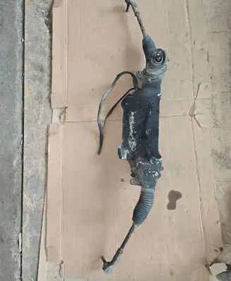 Volkswagen Touran I Steering rack