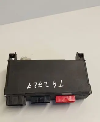 Volkswagen Transporter - Caravelle T4 Climate control unit 701907044A 5HB00705401