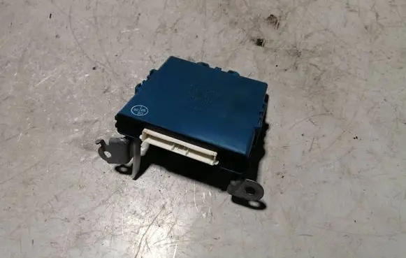 Toyota Prius (XW20) Power management control unit 8961847011 1238000100