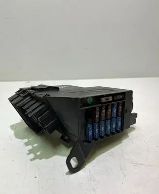 Mercedes-Benz E W210 Light switch 2105450104