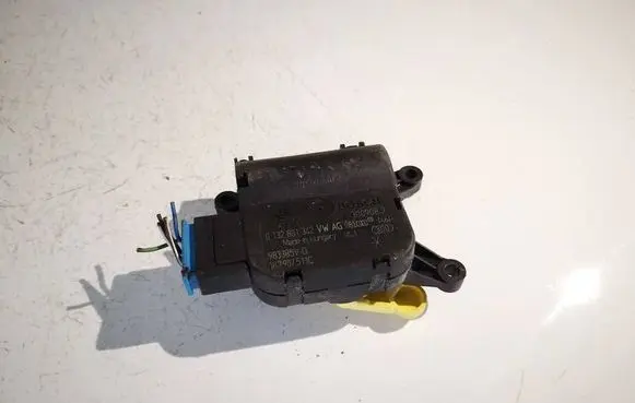 Mitsubishi Lancer X Air flap motor/actuator 1k2907511c 0132801342