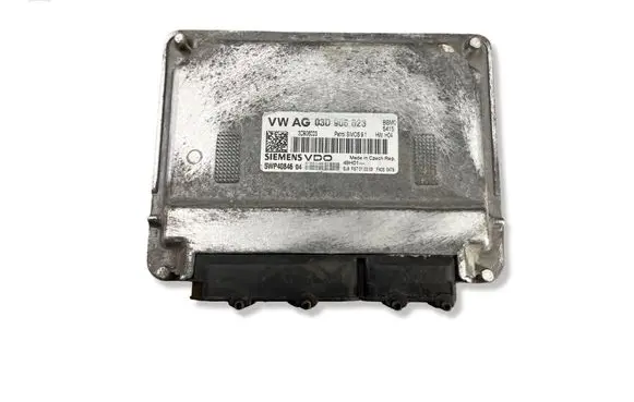 Volkswagen Polo V 6R Engine control unit/module ECU 5WP40846 03D906023