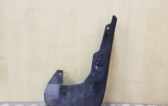 Honda CR-V Front mudguard 75810SWWE000