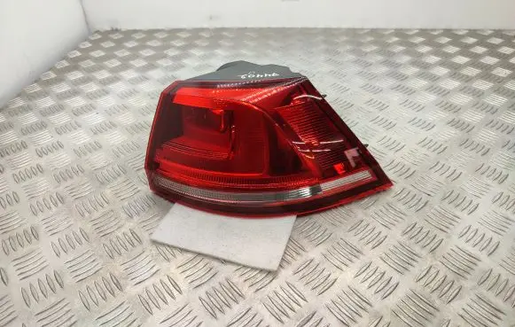 Volkswagen Golf VII Rear/tail lights 5G9945096C