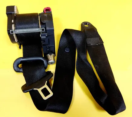 Smart ForTwo I Front seatbelt 33003480