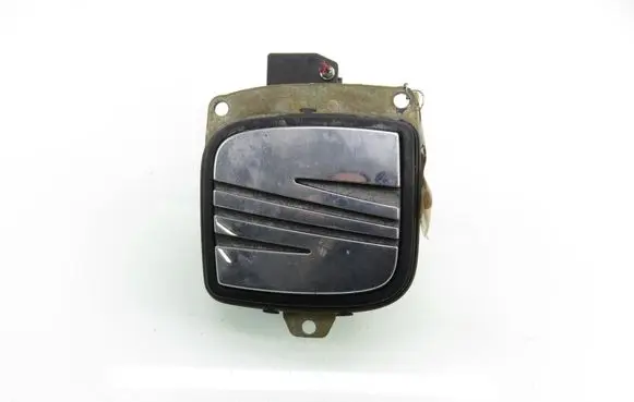 Seat Cordoba (6L) Rear door exterior handle/bracket 6L6827573D