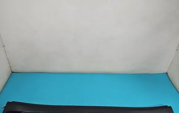 SsangYong Rexton I Foot area side trim K79560-08D00 IMPRK1482763